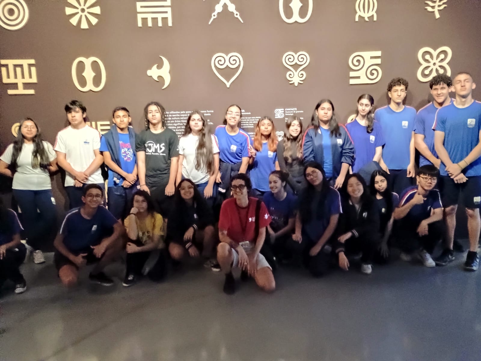 Turma da 1ª Série do Ensino Médio visita Museu da Língua Portuguesa